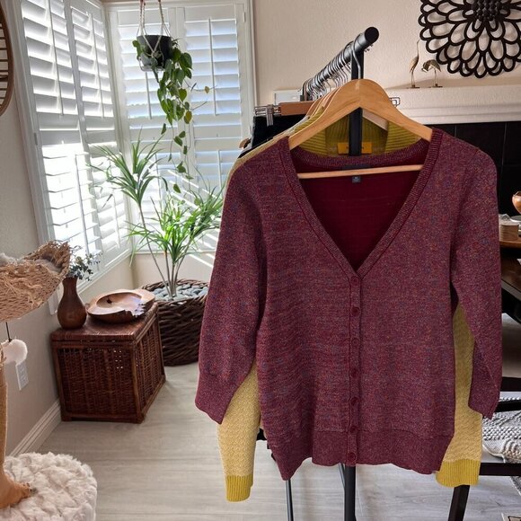 ModCloth Cardigan Womens Size Medium Burgundy Metallic Button Down Sweater - Picture 16 of 16